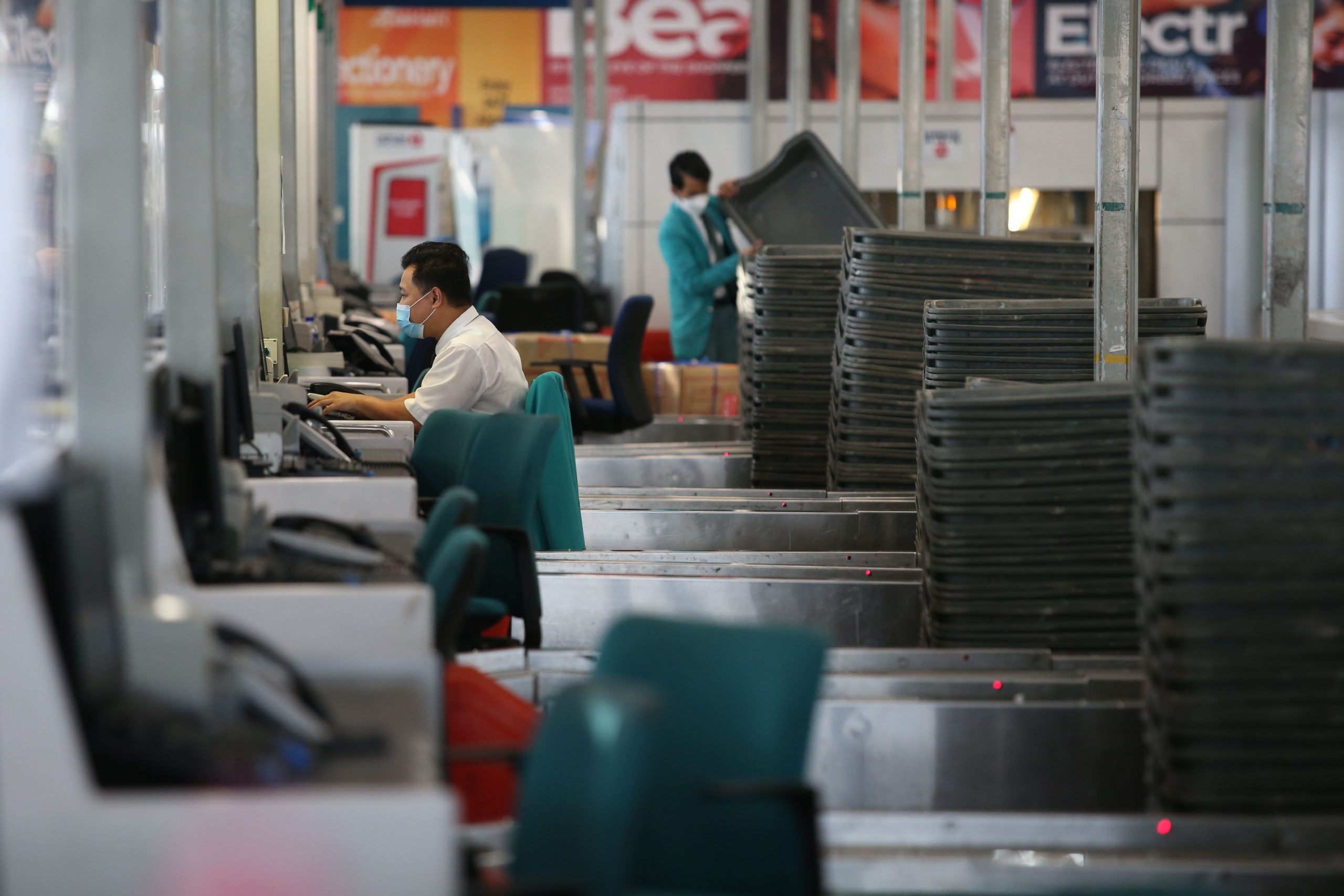 开放国门 机场关卡做好准备迎旅客