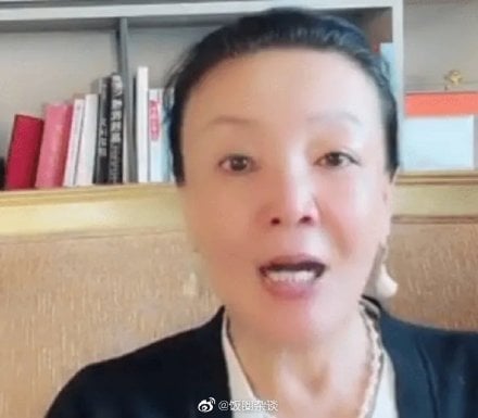 张兰被问大S洞房夜破功 爆汪小菲失眠“谁笑到最后才赢