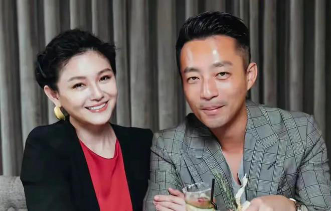 忘了结婚登记日   大S被疑婚内出轨具俊晔  