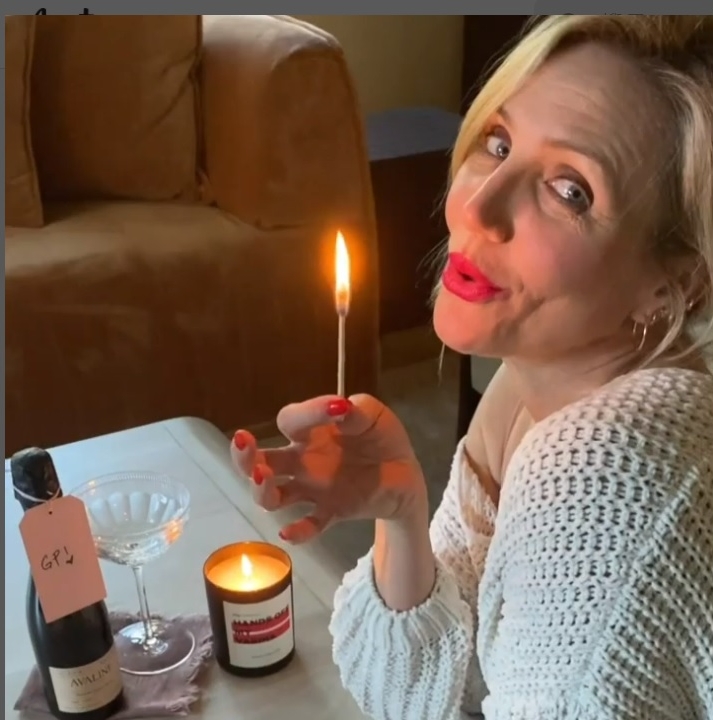 息影8年放弃自我？ 金马伦戴雅丝连脸都不洗