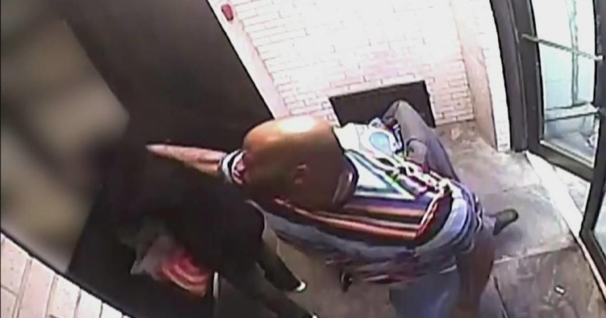 拳打脚踢亚裔妇132下 黑人汉意图谋杀被捕