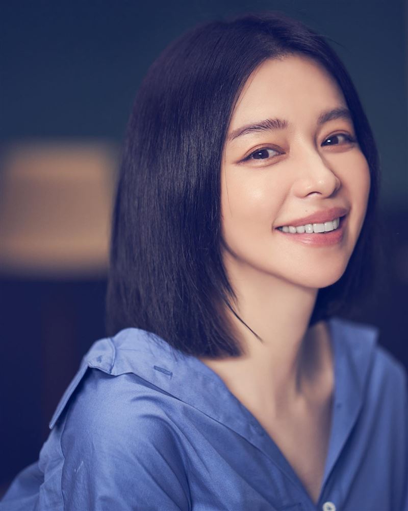 提前庆祝46岁生日 徐若瑄暴瘦9公斤