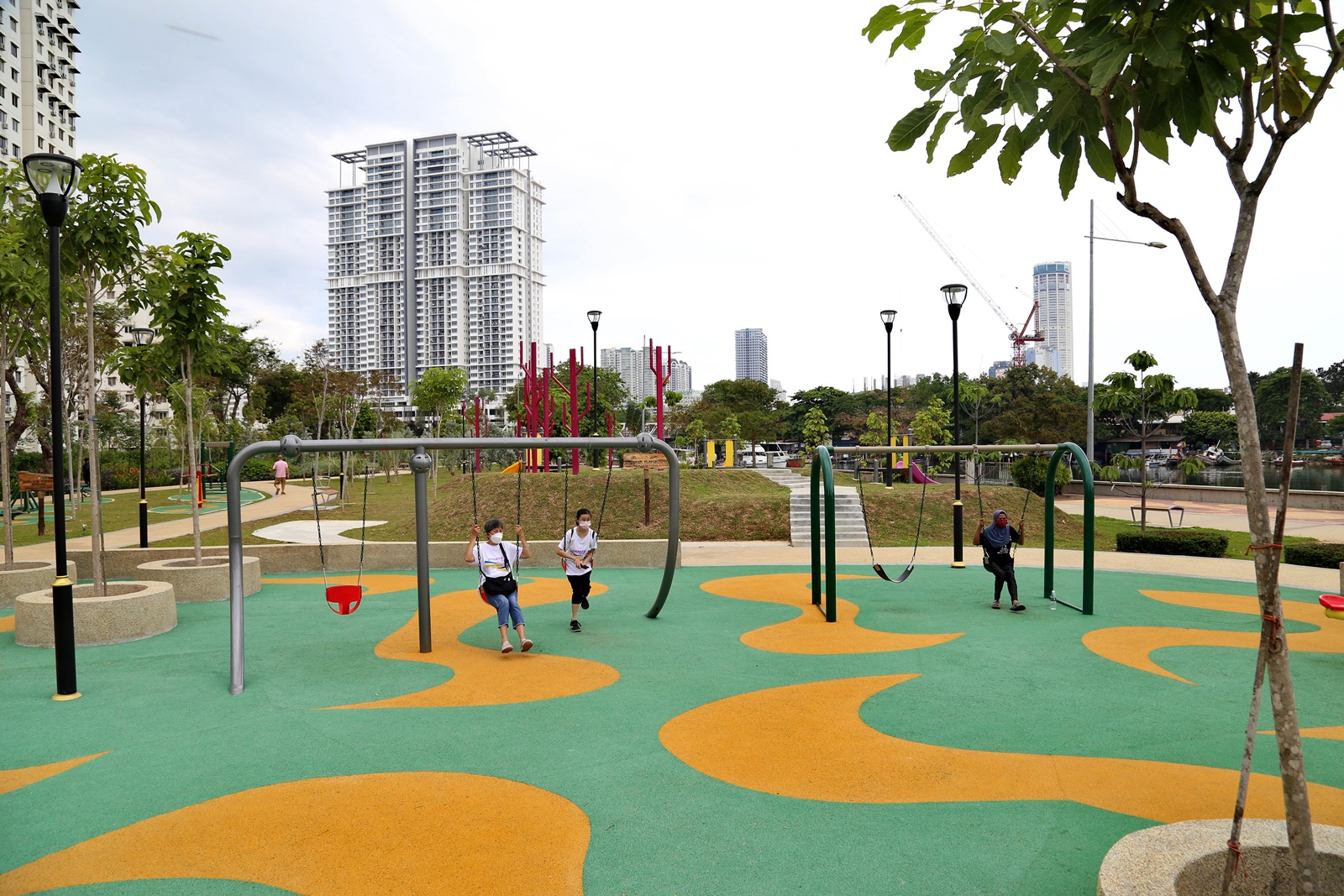 新闻专题∕(一)填补《2021年反性骚扰法案》漏洞 才能有效防止性骚扰