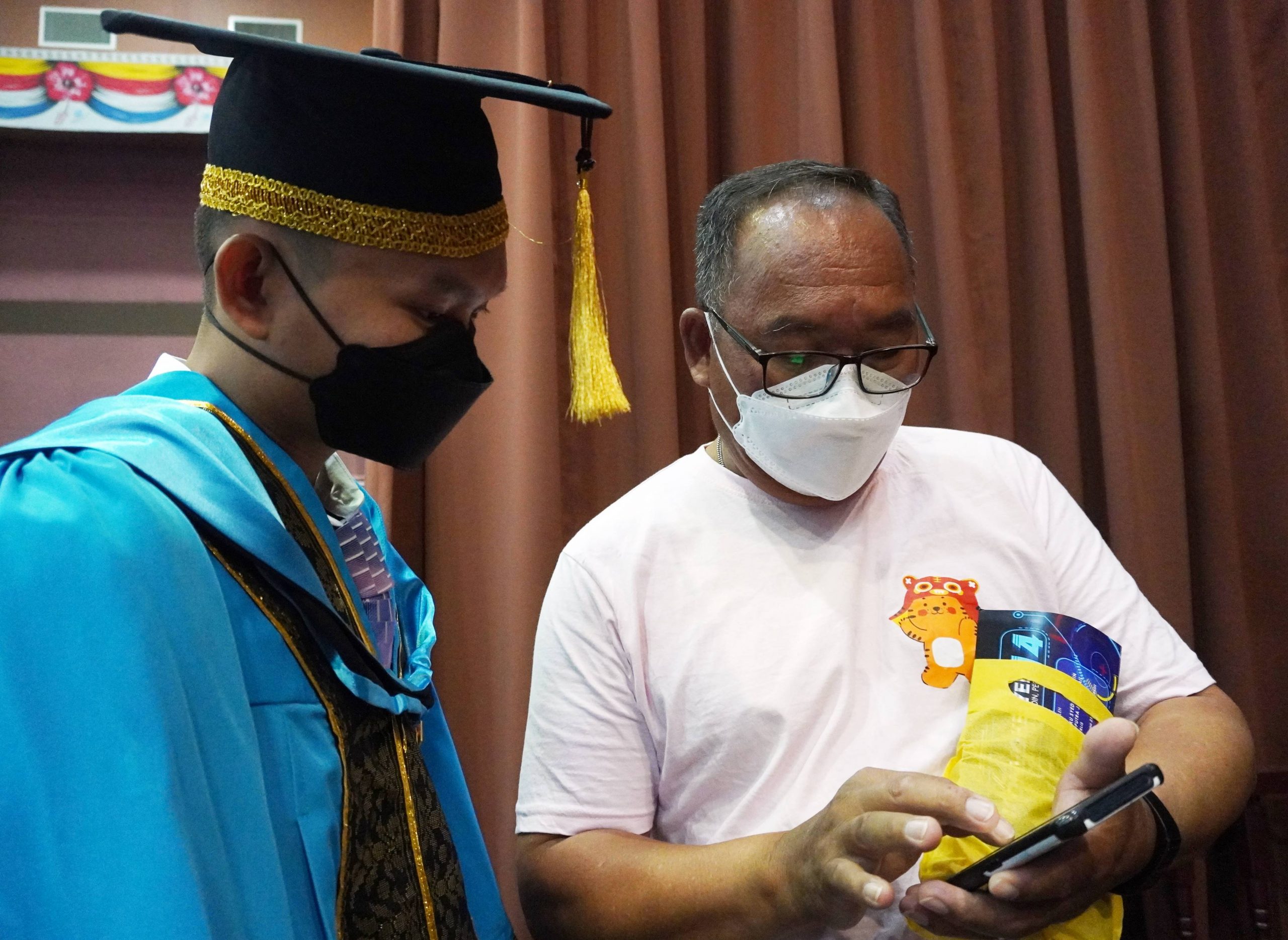 暖势力(全国版)学术.运动场卓越表现,听障生何伟豪获端姑赛希拉鲁丁工艺学院特殊学生奖