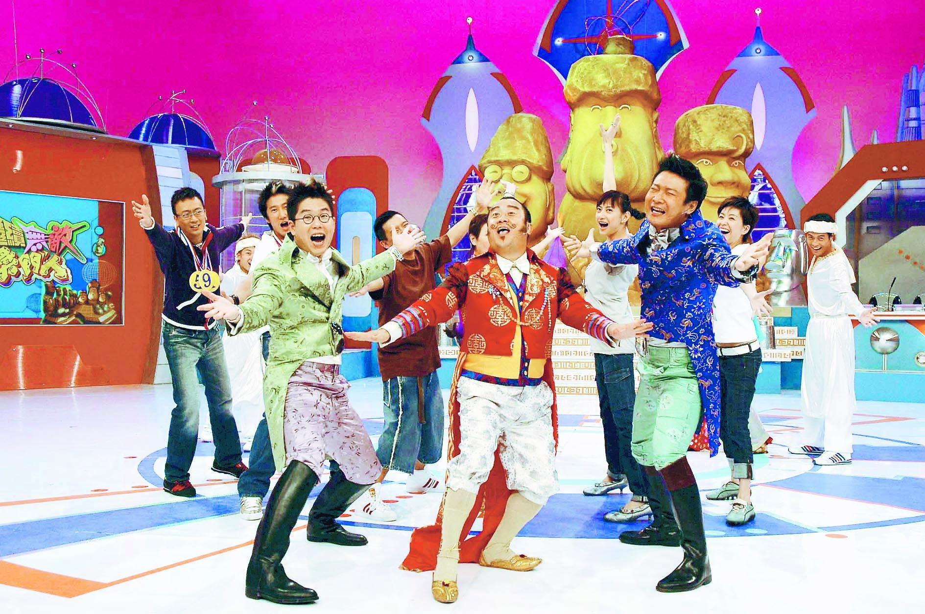 曾志伟认无线500人确诊 否认复出主持为救收视