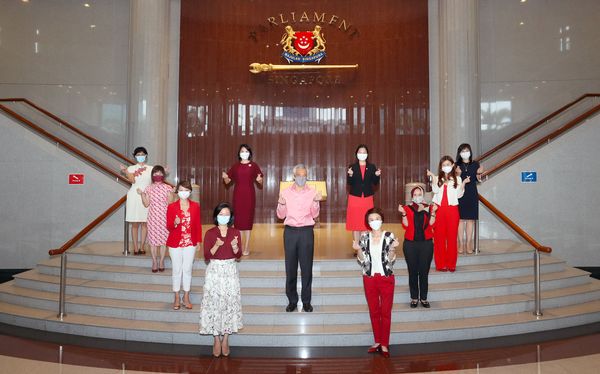 李显龙:女性议员为政策注入更平衡和多样化观点