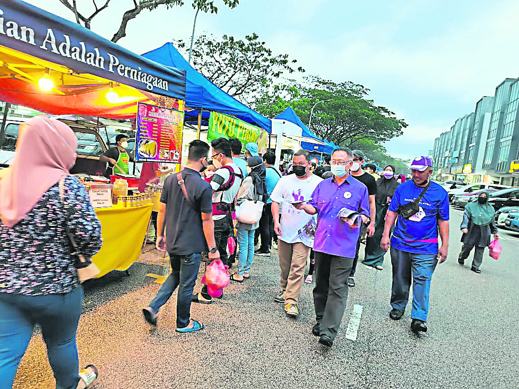 柔:新闻:冠病疫情严峻不得不防,候选人头痛:选民少出门听政治演讲有者不碰宣传单