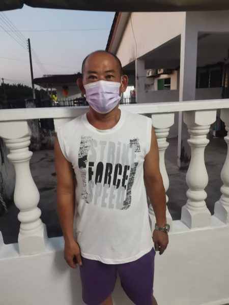 武吉港脚难舍百年习俗“蜡烛报丧”