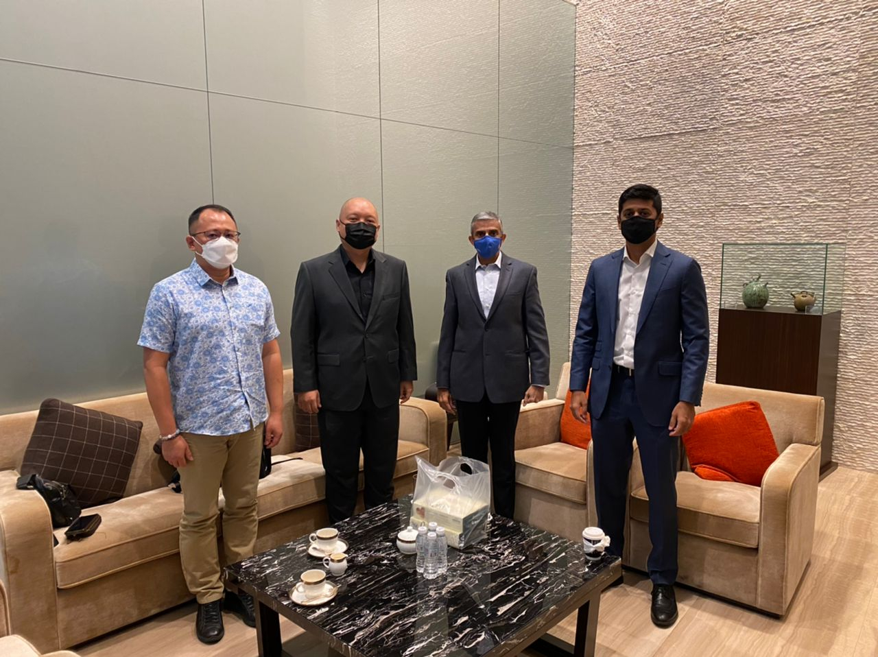 民兴党:新加坡将调查沙碳交易协议