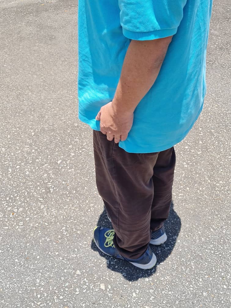 烈阳下成“无影人” 你拍了吗?