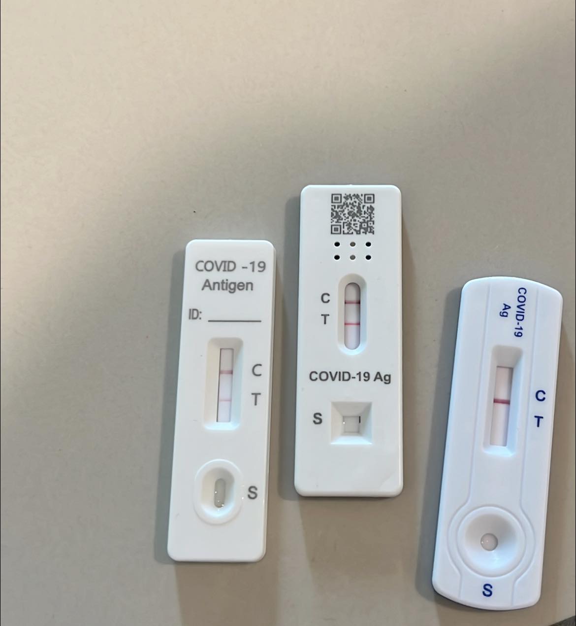 爱FM DJ金龙不寻常打嗝确诊 Amber Chia儿疑校园感染