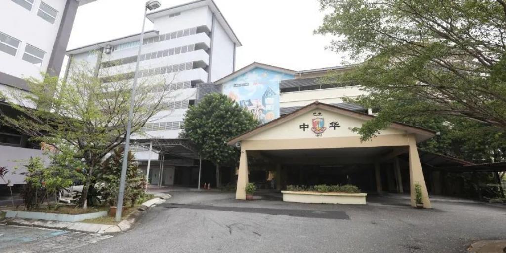 独家|4月多限制撤销 没接种老师仍禁入班？家长：回校上网课很讽刺