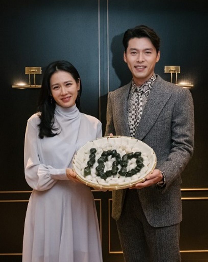 玄彬孙艺珍331世纪婚礼 保安严谨宾客核对身分才能入场