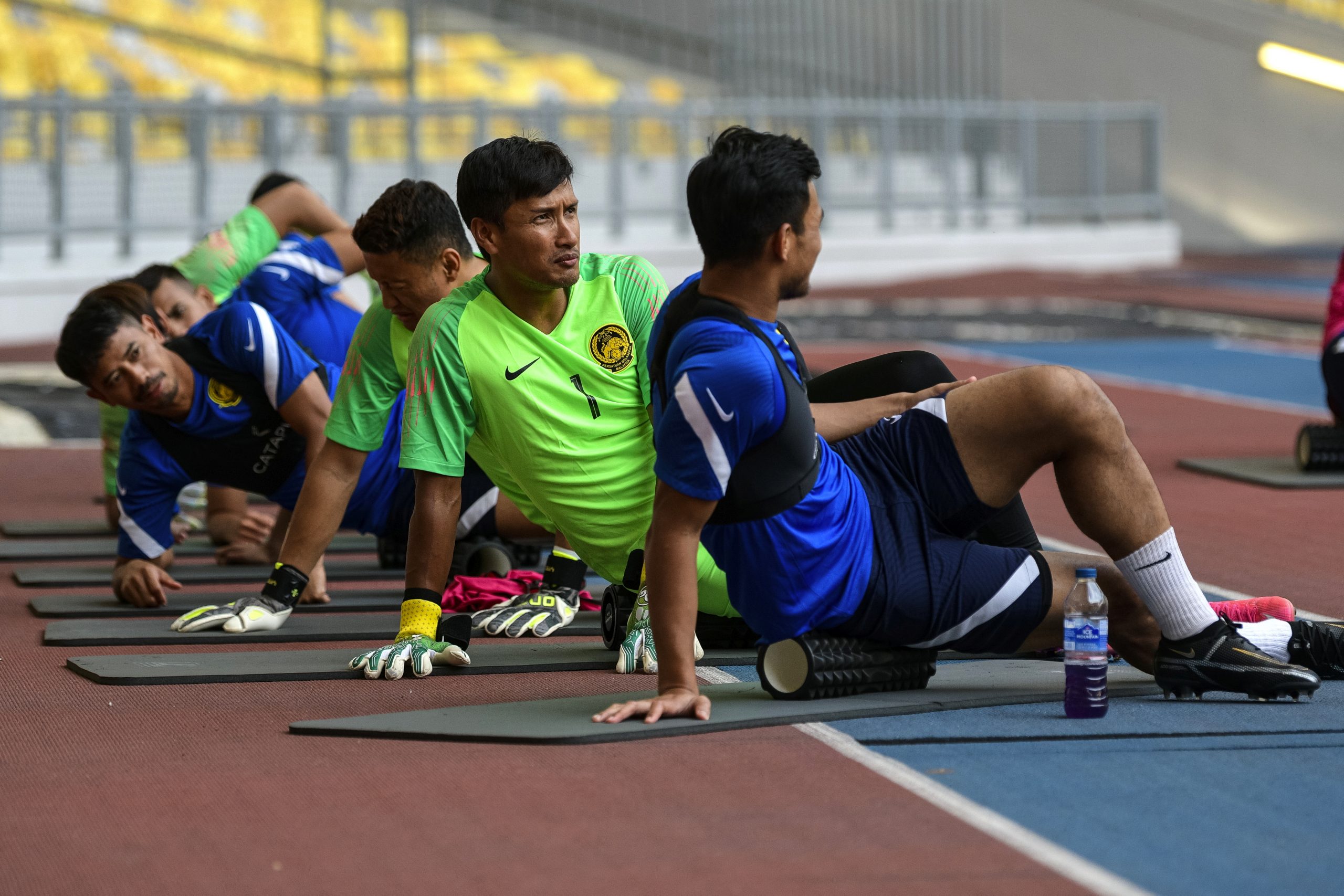 球队组织与前教练不同  国足渐适应金帅理念