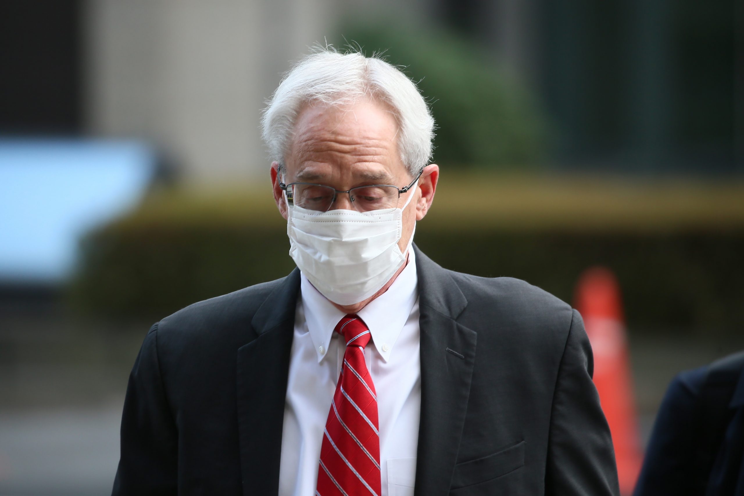 看世界)助高恩隐瞒收入 日产前代表董事遭判刑6个月