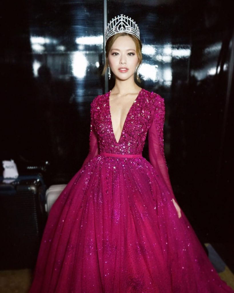 神隐2个月终更新IG 冯盈盈:在春天的幸福中醒来