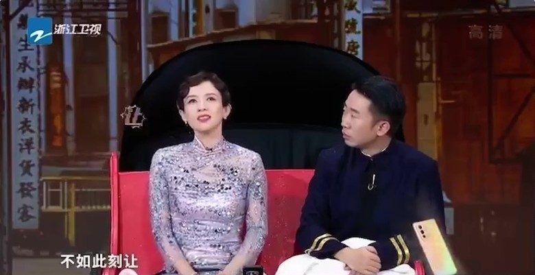 章子怡自称忠粉 唱汪峰歌口哑哑好尴尬