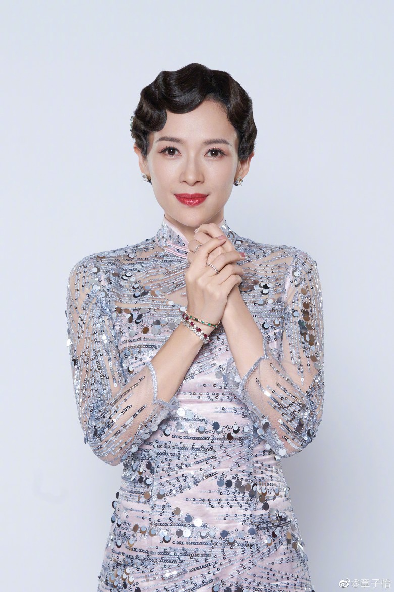 章子怡自称忠粉 唱汪峰歌口哑哑好尴尬