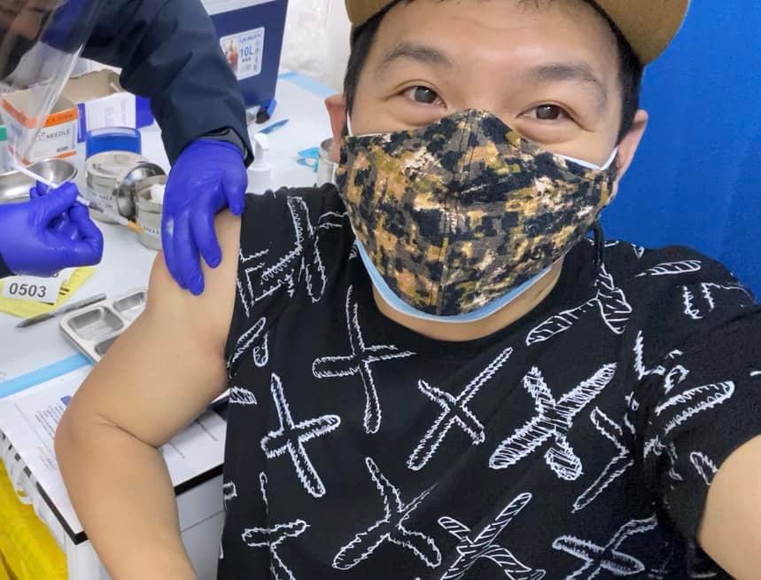 翁书尉确诊现5症状 吁国人赶紧接种