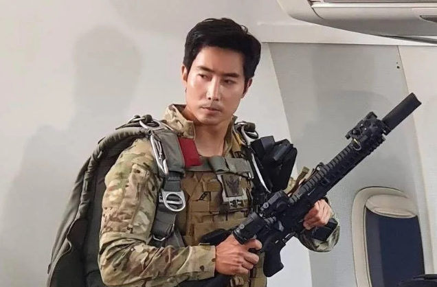 自称“赴乌克兰打仗” 韩国网红“李根大尉”被爆“在波兰酒店拍戏