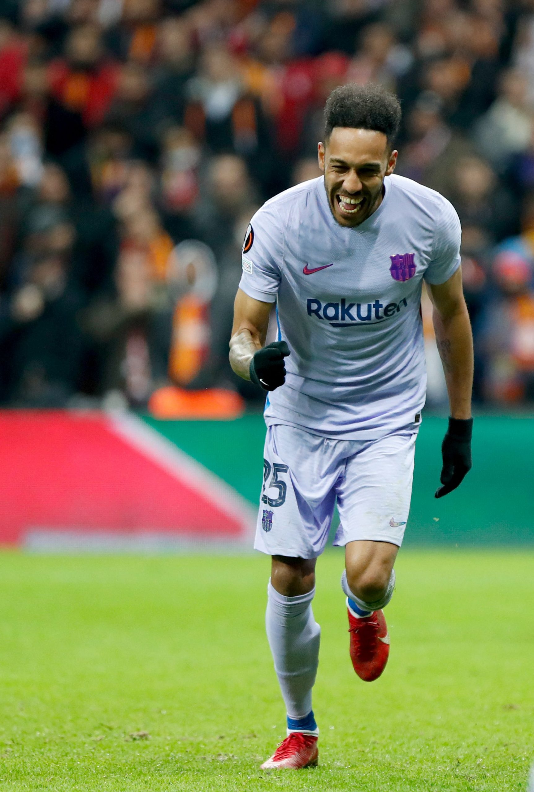 西甲| 哈氏巴塞渐复辟  皇马高度戒备