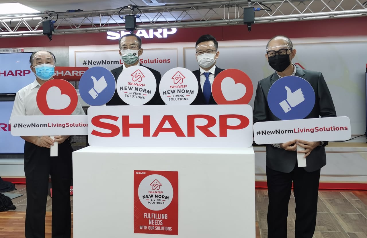 请下全国新闻版(广告：雷秀秀) / SHARP／请下1/4版