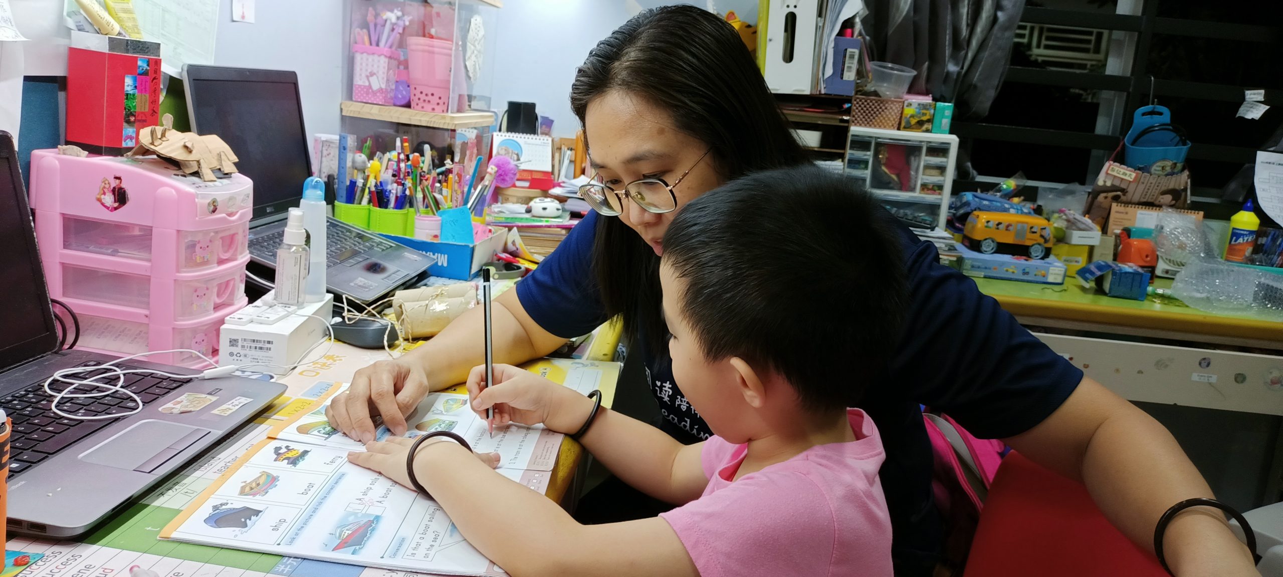 请交大都会:有故事的人(3月22日见报):吕舒欣为孩子跨界创业