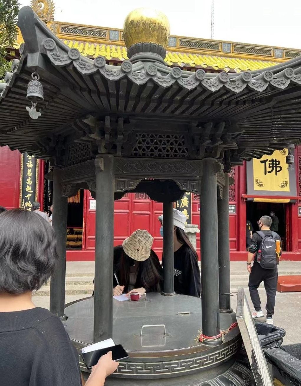 迎30岁生日　 ​By2上山拜佛祈福