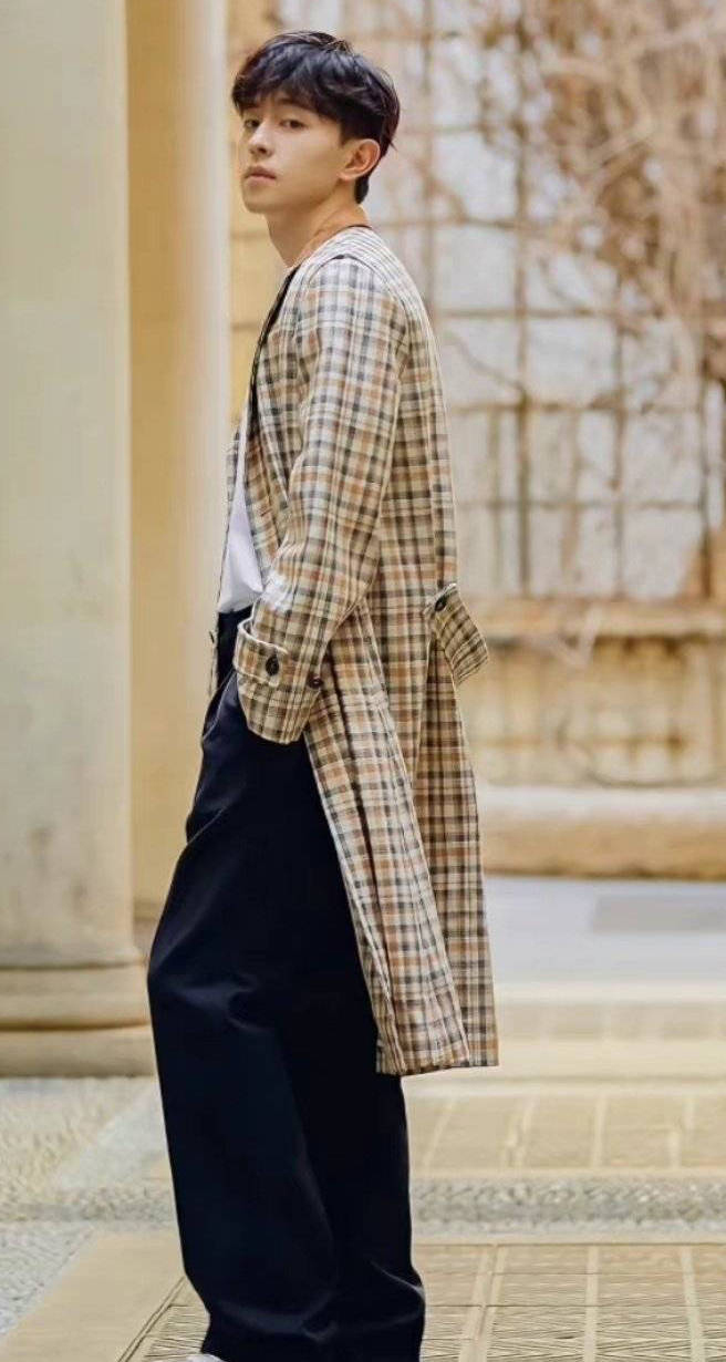 邓伦被代言品牌起诉 索赔天价代言费