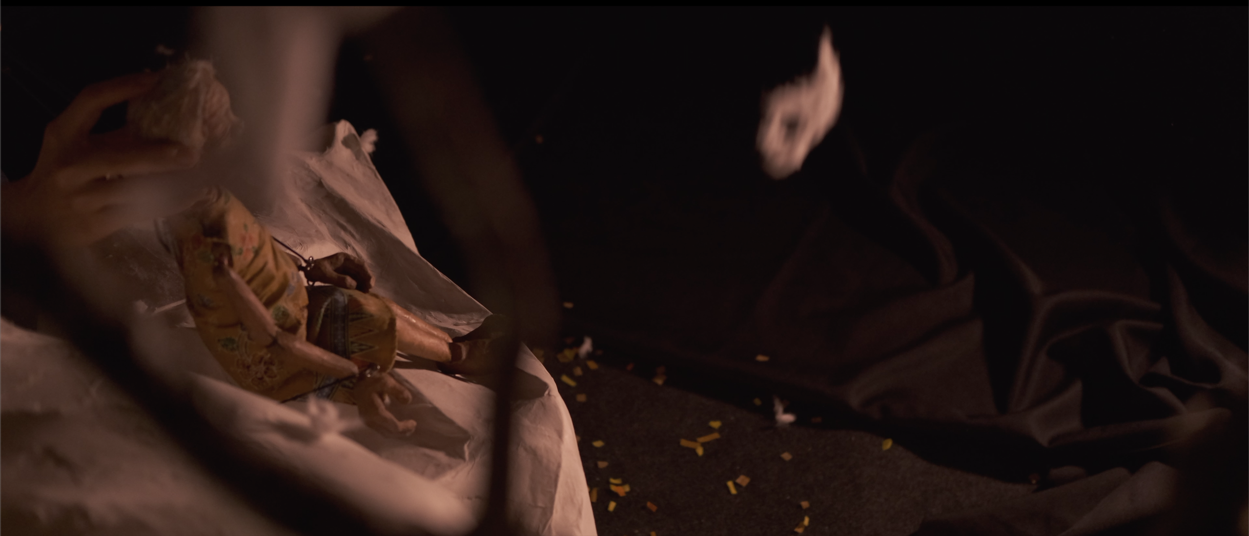 铁枝偶的积极探索与当代启示──潮州传统铁枝偶戏《Ibu 伊母》