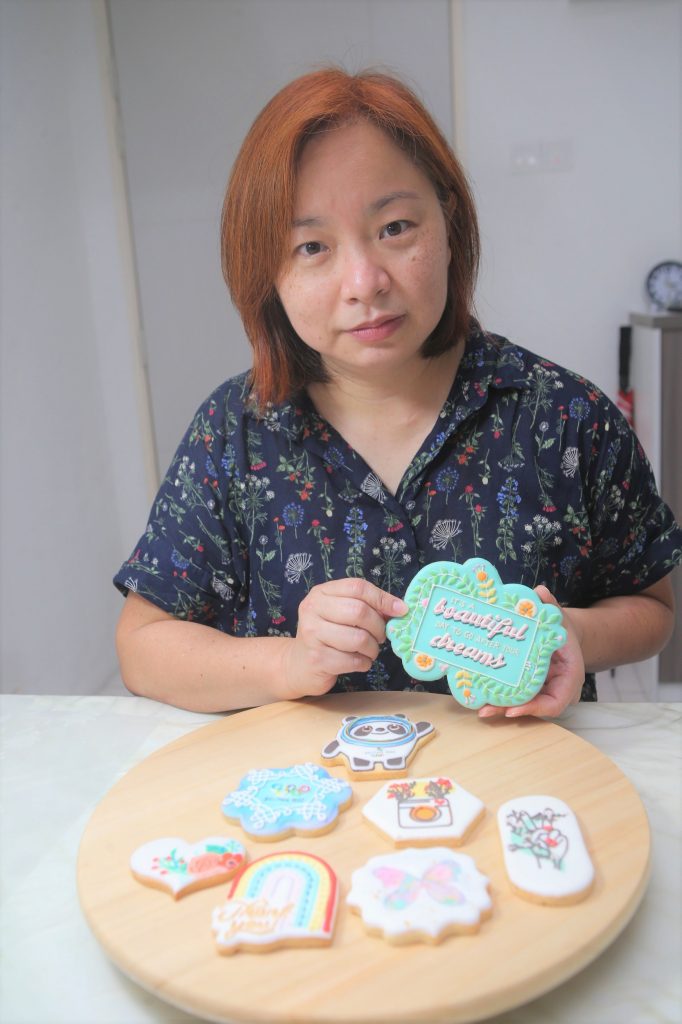 霹:3月24日见报/乐活频道 | IT人爱上制作糖霜饼干 过程好疗愈