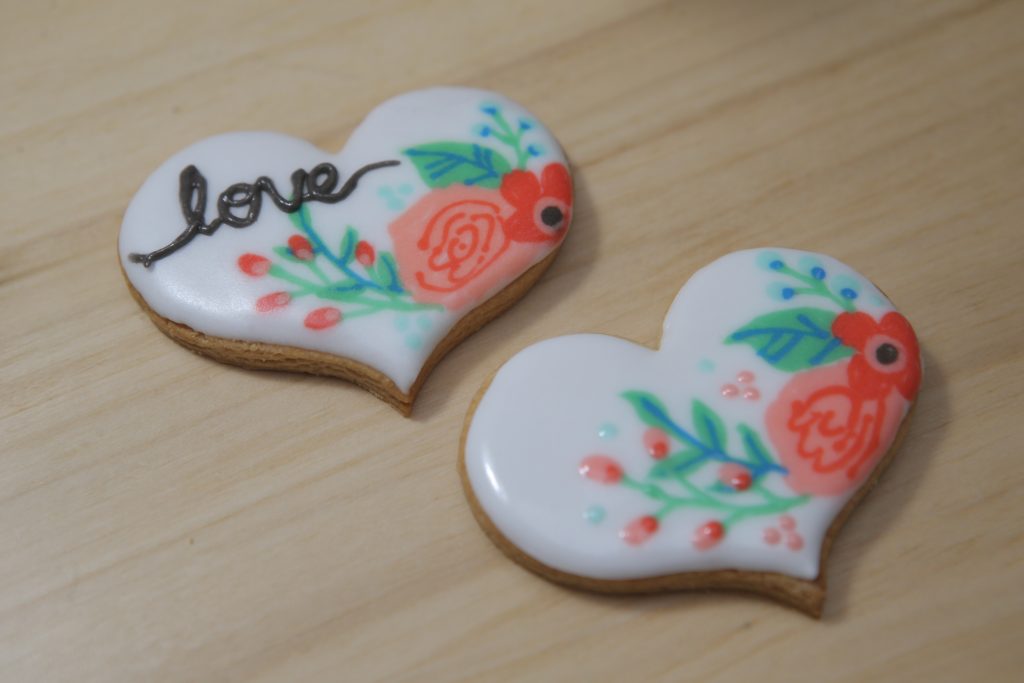 霹:3月24日见报/乐活频道 | IT人爱上制作糖霜饼干 过程好疗愈