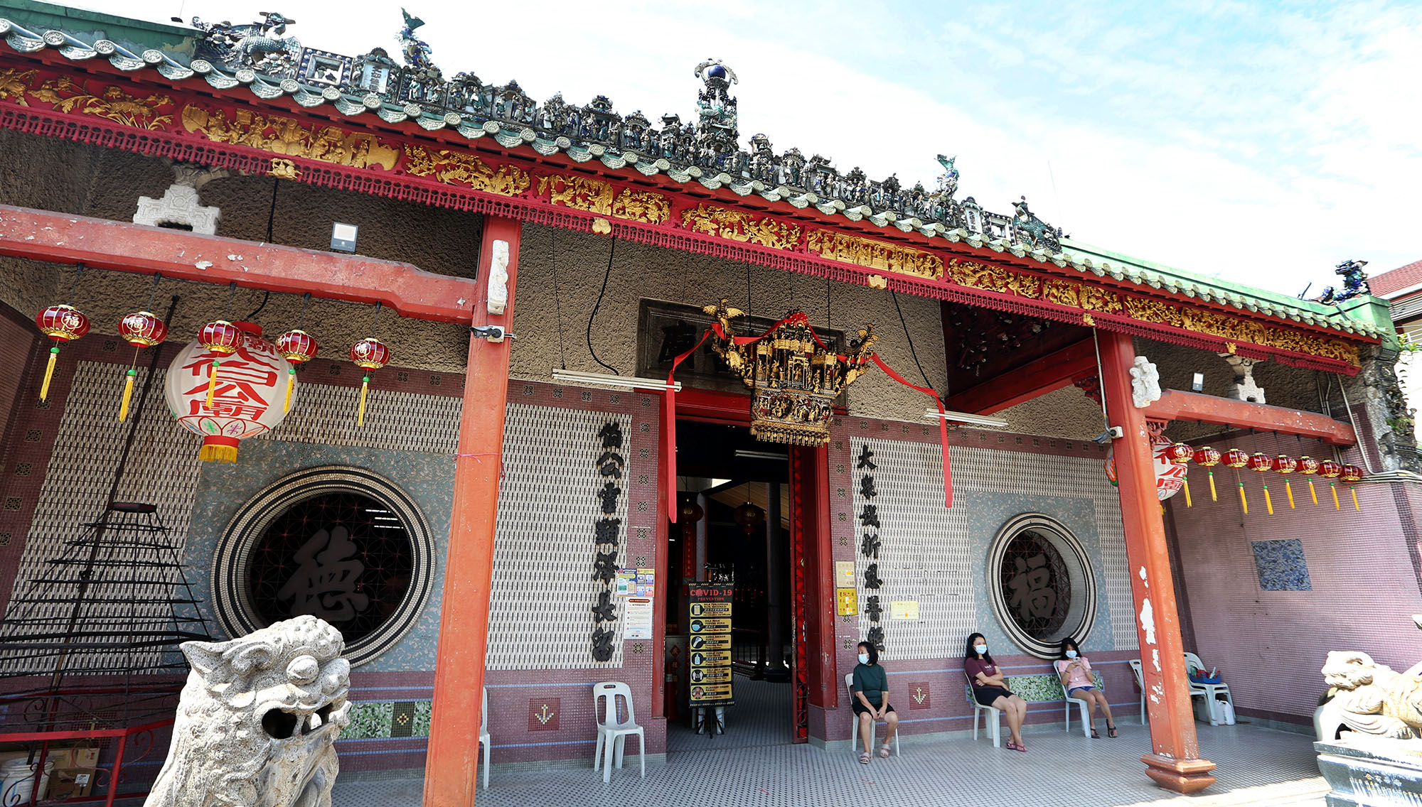 霹:版头/过渡至地方流行病阶段宗教场所无需身距·疫情未消散盼民众自主防疫