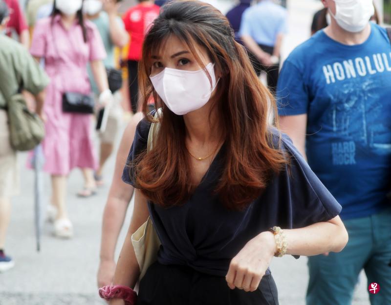 顾客用餐她收积分到金沙消费　餐馆副经理认罪