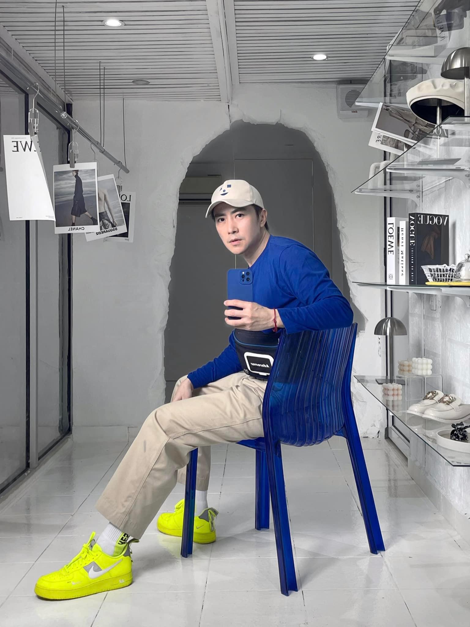 黄启铭为不适父亲检测呈阳 盛天俊拍片解说隔离过程