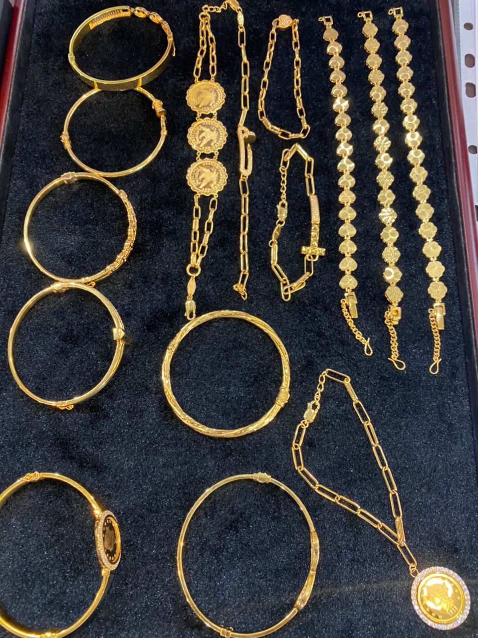 （全国版）谢扶佑希望民众不要轻易受到黄金飙涨的影响，将既有避险及保值的金饰变卖套现。