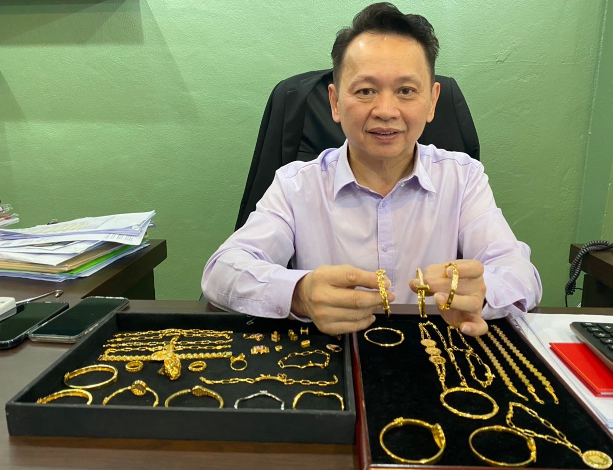 （全国版）谢扶佑希望民众不要轻易受到黄金飙涨的影响，将既有避险及保值的金饰变卖套现。