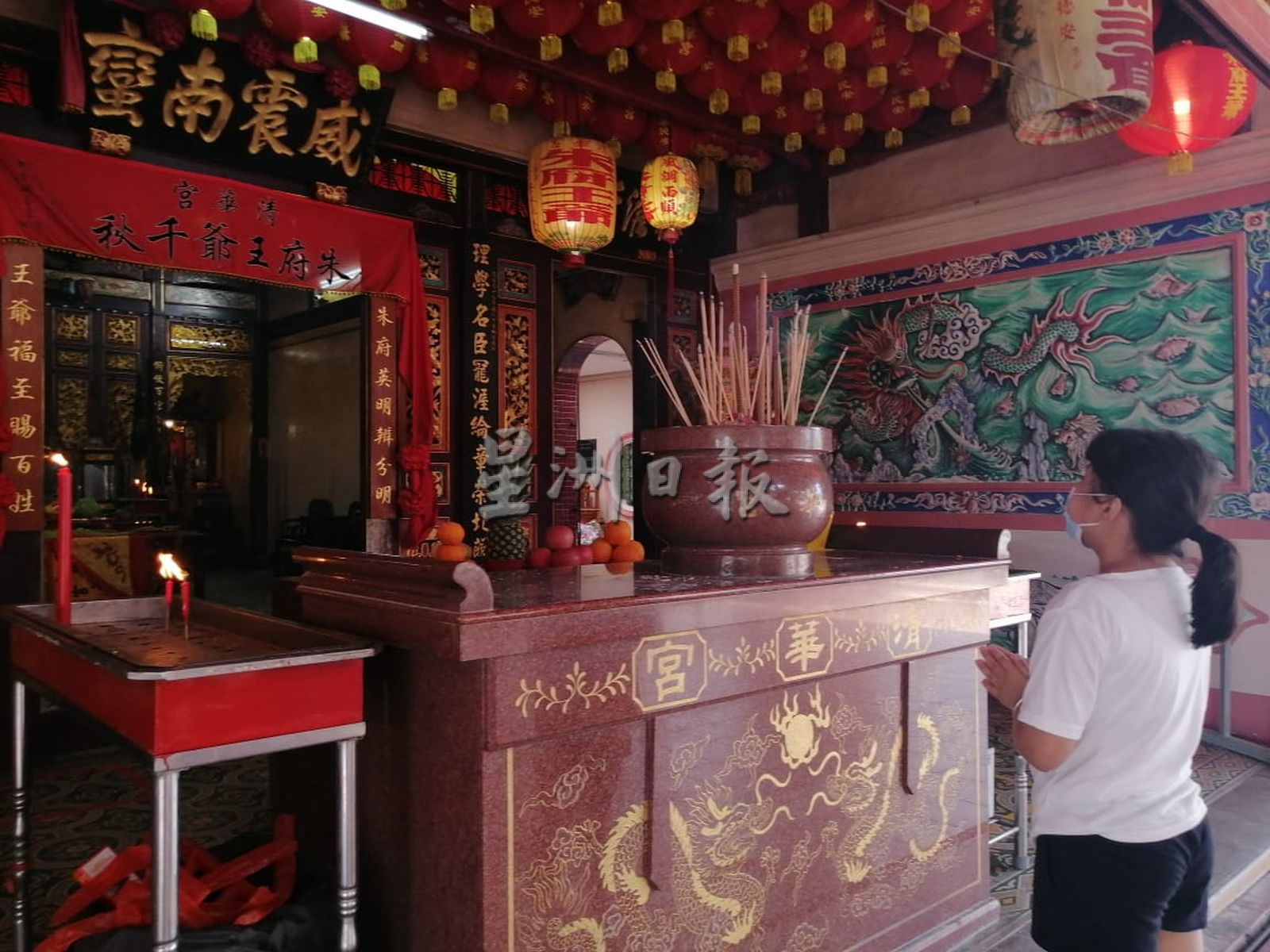 （古城封底主文）政府宣布4月1日开放，甲宫庙保持观望，暂仍遵守现有SOP