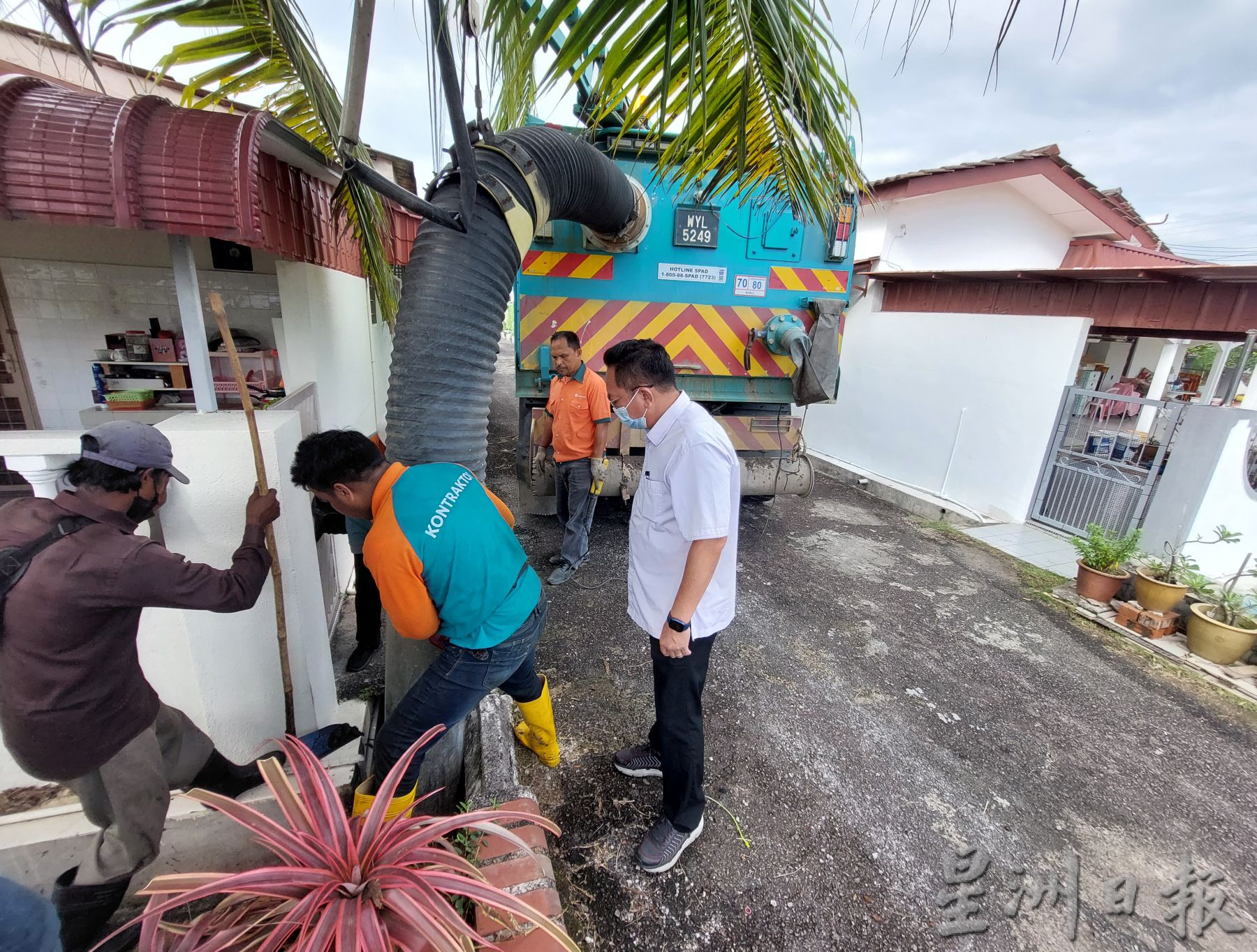 （古城封底主文）清理玛琳再也查希第18路水沟