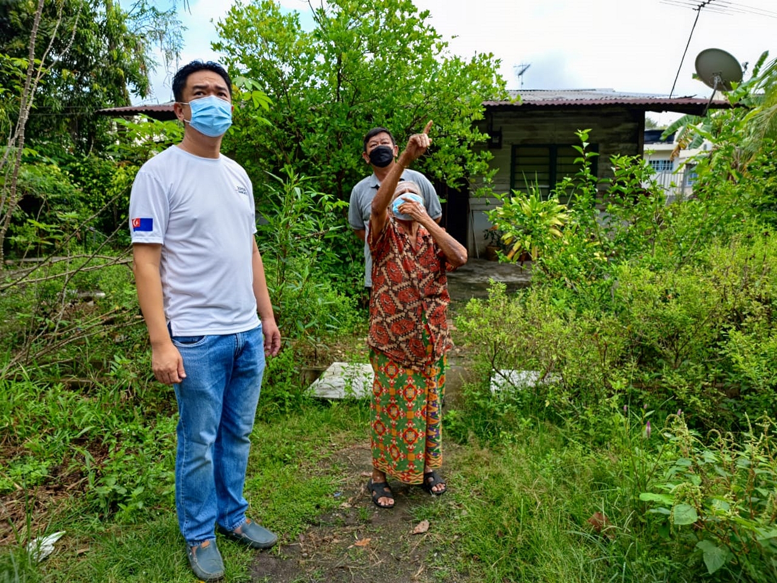 NS马口/张聒翔:铁道资产机构应妥善管理铁轨两端杂草小树问题