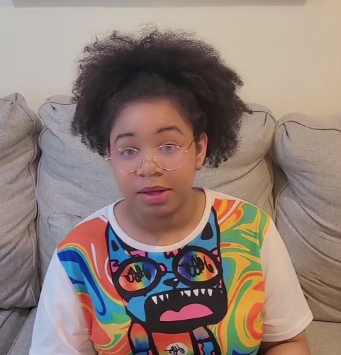 13岁少女NFT卖画 一年变千万富翁