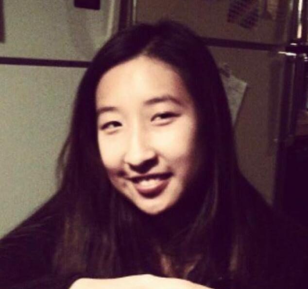 24岁女患渐冻症 父母把家变ICU