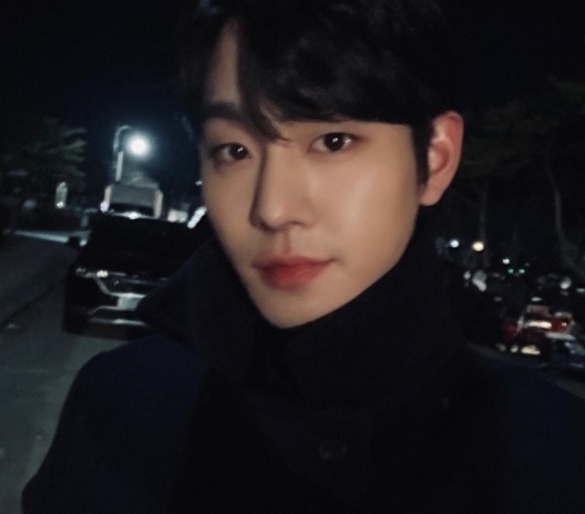 BTS 4度称冠《福布斯》 李政宰安孝燮首登名人榜	