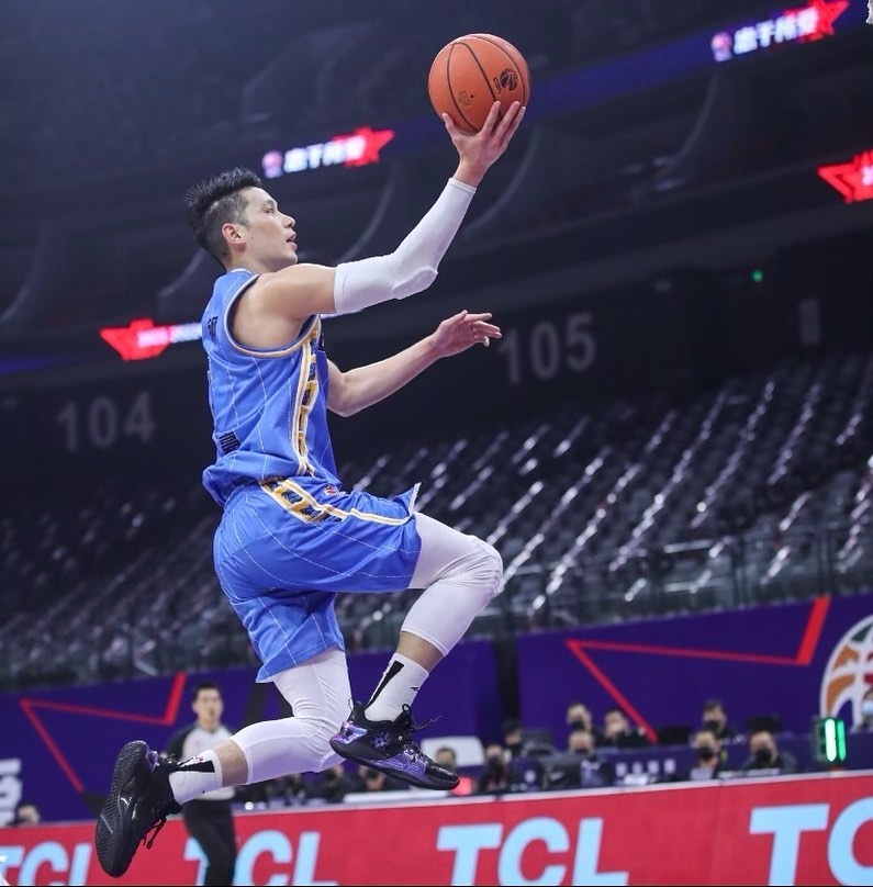 CBA季后赛首轮出局遭挞伐 林书豪:感染冠病后很困难