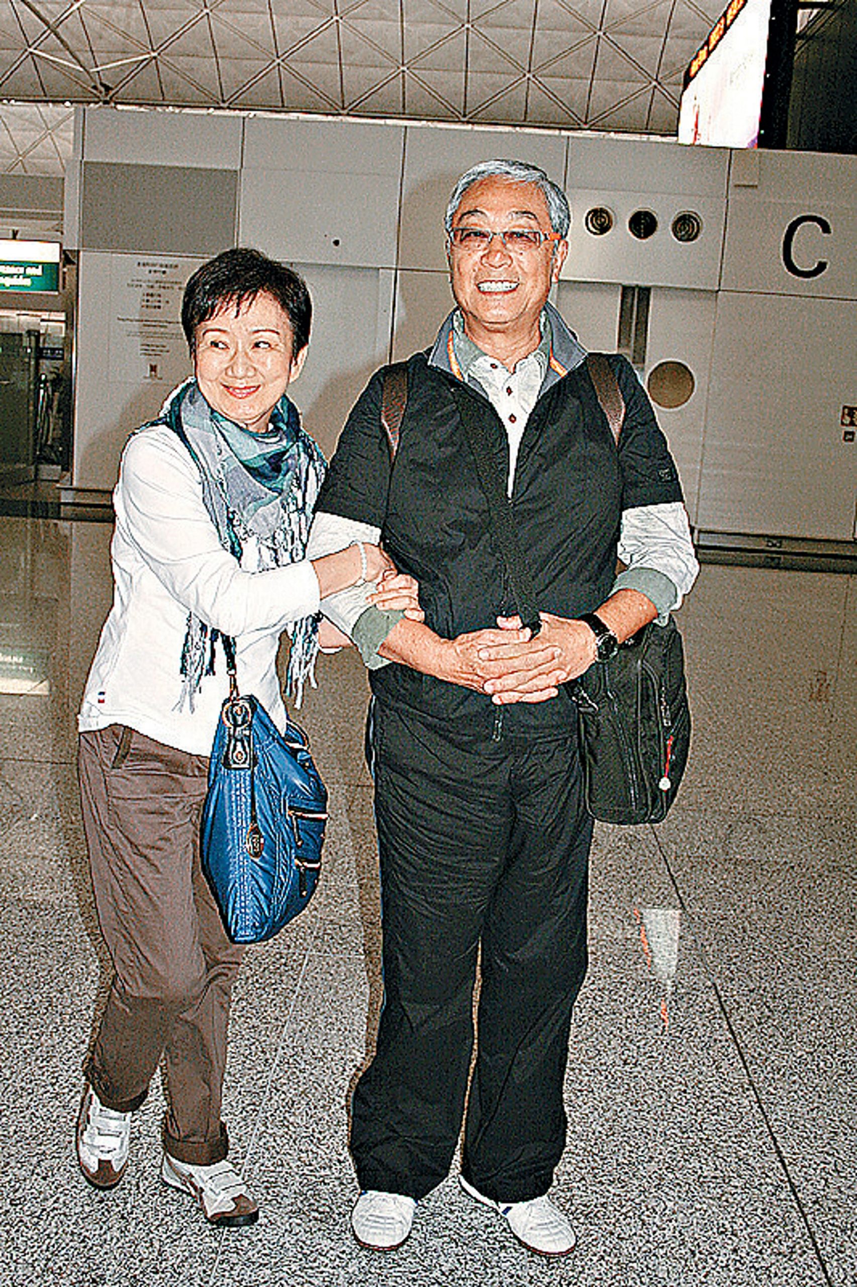 未透露曾江骤逝死因 女儿:不用受病痛之苦