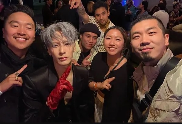 ​登科切拉冲推特世趋第一　 王嘉尔遭诬蔑假唱网骂造谣