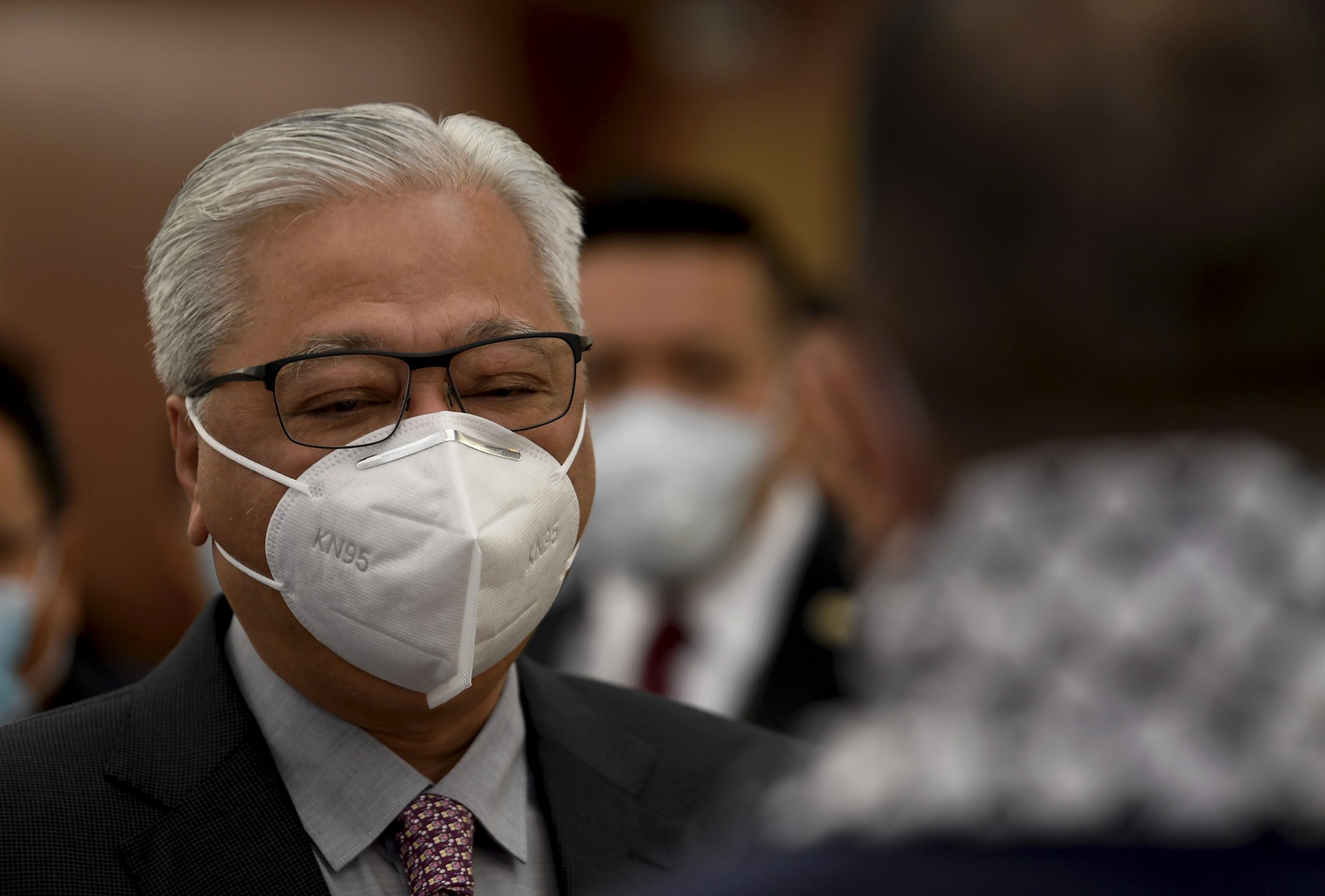 “伊党解密”孰真孰假?依斯迈:我不清楚