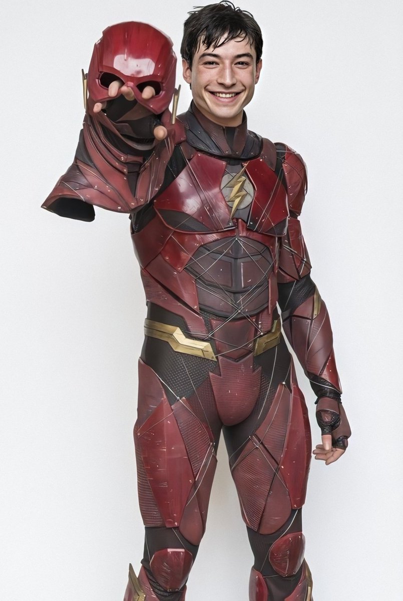 “闪电侠”又被捕！  拿椅砸伤人1个月内进警局2次 