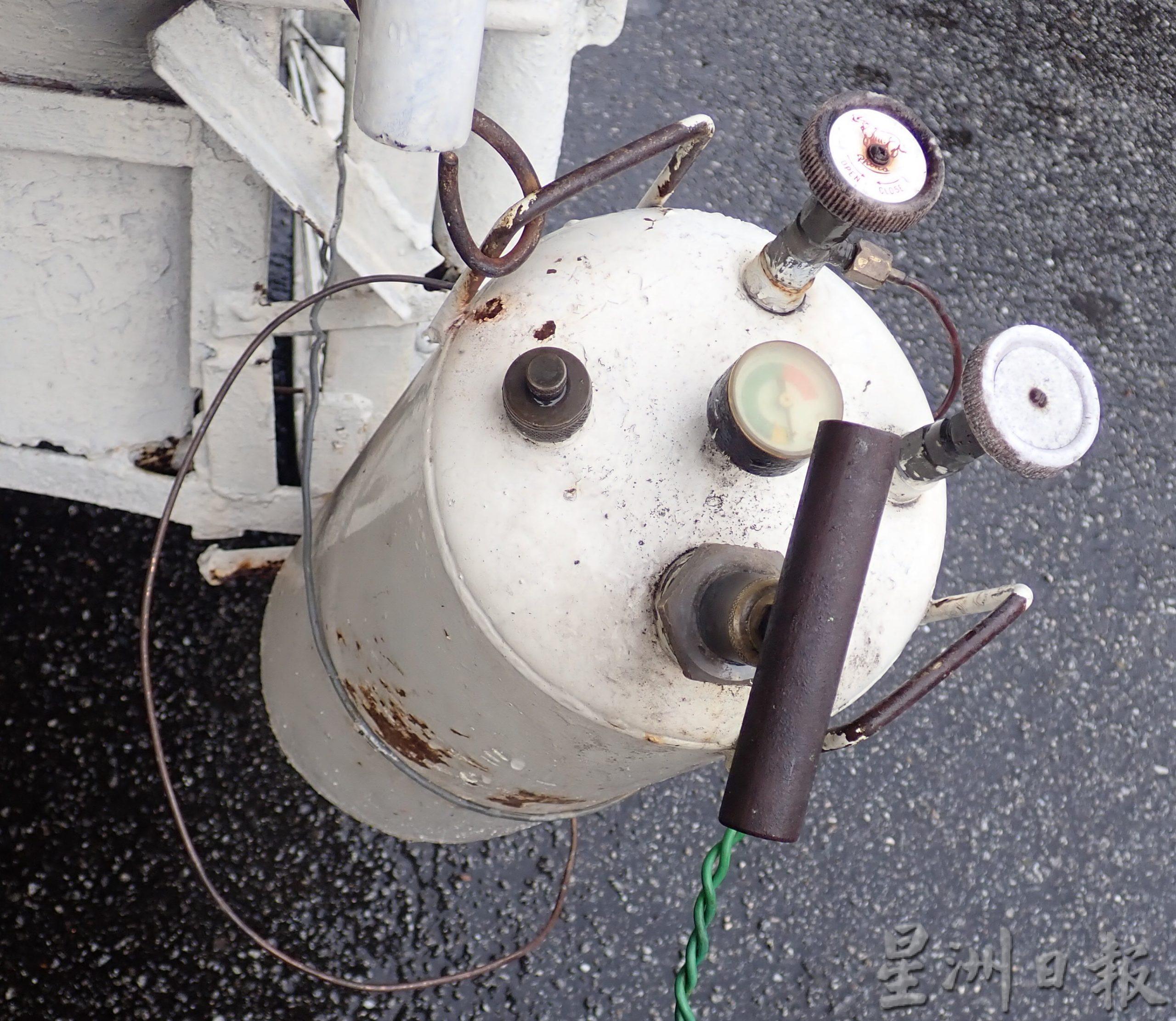 ★4月17日刊登/大霹雳封面主文/【人气美食】/当当粉