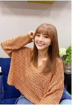 《女大》连环确诊内幕曝 徐凯希遭爆感冒不戴罩